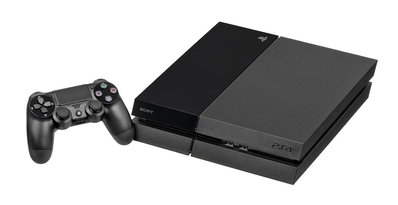 Sony PlayStation 4 500 GB (Used, Pre-owned) With (God Of War 3 ) 1 Month Warrenty